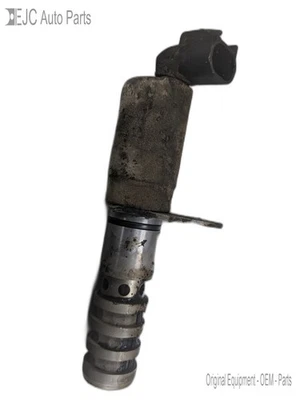 Variable Valve Timing Solenoid For 03-04 Chevrolet Trailblazer  4.2 - Image 1 of 4