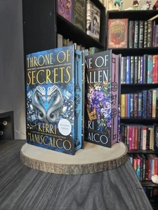 Kerri Maniscalco Waterstones Exclusives Of Throne Of The Fallen and Secrets - Picture 1 of 20