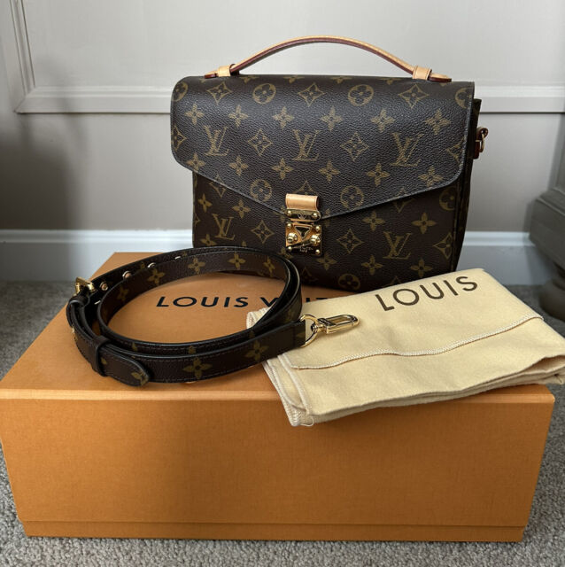 Louis Vuitton Monogram Pochette Metis Crossbody Bag 420lvs528