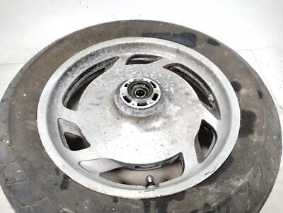 Llanta delantera recta 97-04 Honda Valkyrie GL1500 (sin neumáticos) 17" X 3,50 Foto 1 de 4