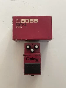 Boss Roland DM-2 Delay Analog MN3205 Vintage 1983 Guitar Effect Pedal MIJ Japan - Picture 1 of 11