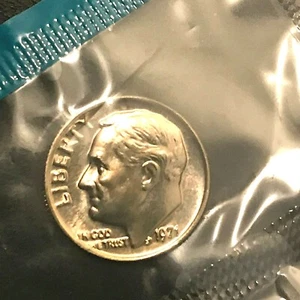 1971 P Roosevelt Dime Grading Choice Uncirculated in Mint Cello - Picture 1 of 2