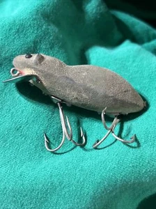Antique Vintage HEDDON Meadow Mouse 3” Rat Mouse Fishing lure Fish Collectible - Picture 1 of 20