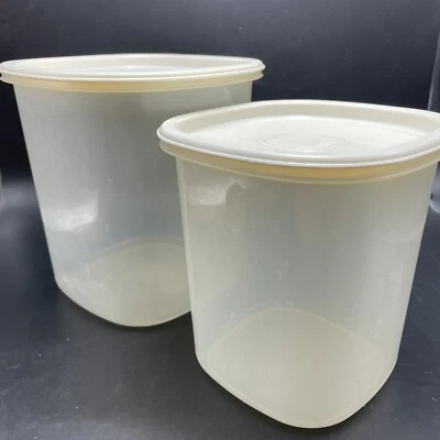 2 botes de colección Rubbermaid Servin Saver tapas de almendra #6 #7 12C 21C anidación Foto 1 de 4