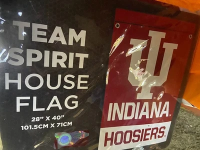 TEAM SPIRIT HOUSE FLAG INDIANA HOOSIERS NCAA BASKETBALL FOOTBALL 28 X 40"  NEW - Image 1 of 2