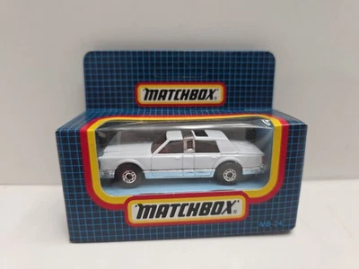 Matchbox International Limited MB-24 Limousine Lincoln in White - Image 1 of 4