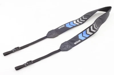 ✨Sin usar✨ Correa de flecha Nikon negra y azul para profesionales de JAPÓN Foto 1 de 4