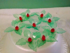 25 Green Holly Poinsettia/Red Short Stem Mini Twist for Ceramic Christmas Tree - Picture 1 of 6