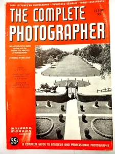 The Complete Photographer Magazine Issue 35 Vol.6 August 1942 - Bild 1 von 8