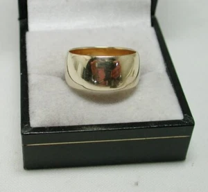 9ct Heavy Gold Plain Broad Wedding Ring Size O.1/2 - 21713 - Picture 1 of 4