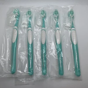 Guru Nanda Toothbrush With Storage Cap Lot of 5 - Picture 1 of 2