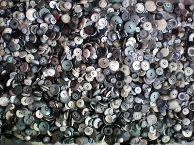 Mixed Buttons 50g 100g Quality Selection Assorted Craft Scrapbooking Card Making - Image 1 of 4