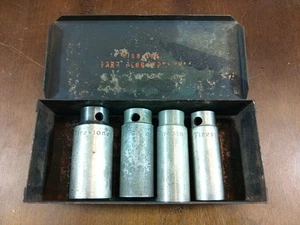 Vintage Firestone Zündkerzensteckschlüsselsatz mit Blechkoffer - Bild 1 von 11