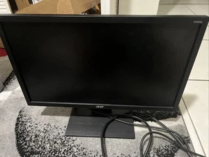 Acer V226HQL UM.WV6AA.B01 21.5-Inch Screen LED-Lit Monitor + Mouse + Headphones - Picture 1 of 7