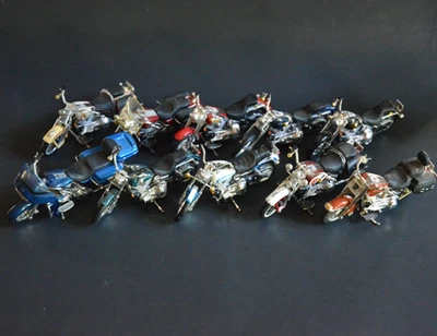 10 Harley Davidson Diecast Motorcycle 1:18 Scale Maisto Motorcycle LOT  (T 1) - Image 1 of 4