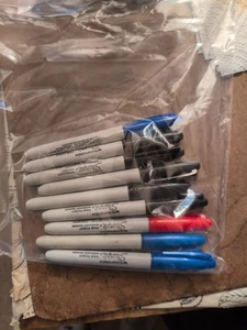 Sanford Sharpie Fine Point Lot Of  9 Black  Red Blue - Picture 1 of 1