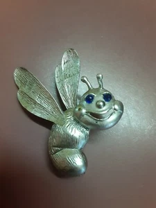 VINTAGE BUMBLEBEE w/ BLUE EYES pin/Brooch Silver Tone Signed JJ Jonette 1.75" - Picture 1 of 4