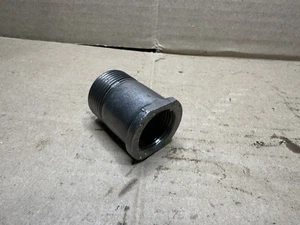 81 Honda CB750C DOHC Engine Oil Filter Mount Adapter Boss Bung OEM CB750 -05 - Picture 1 of 3