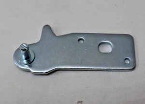 Genuine Frigidaire FFPS3133UM Lower Door Hinge Replacement - Picture 1 of 3
