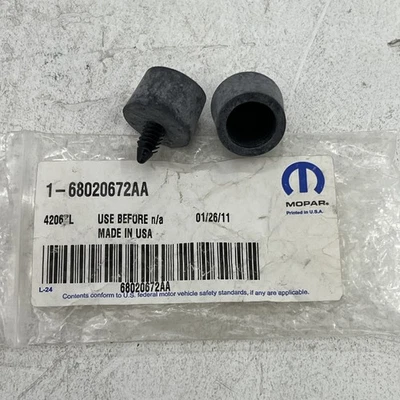2 - PARAGOLPES CAPÓ MOPAR ORIGINAL 68020672AA 2007-2011 DODGE NITRO NUEVO OEM Foto 1 de 3