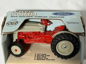 ERTL Ford NAA Golden Jubilee Tractor, 1/16 - Picture 1 of 4