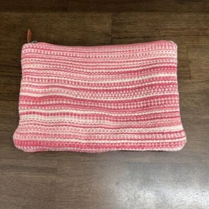 Lucky Brand Red White Cloth Clutch Boho Zip Closure - Picture 1 of 10