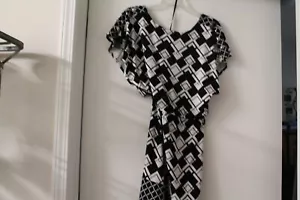 white house black market dress size 2 black & white pre-owned - Picture 1 of 3