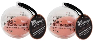 2 Real Techniques Miracle Complexion Sponge 3 in 1 blending Makeup Foundation - Picture 1 of 6