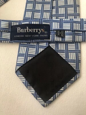 Corbata abstracta geométrica azul claro Burberrys of London vintage 100 % seda Foto 1 de 4