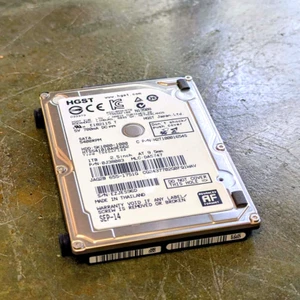 HGST 1TB 2.5" internal SATA HDD 5400RPM H2T10001654S 0J38083 - Picture 1 of 1