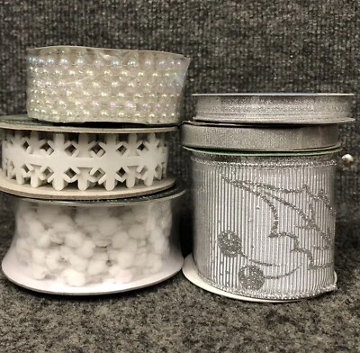 Lot Of 6 Vintage Specialty Christmas Spools Ribbon Snowflakes Snowball Garland + - Image 1 of 4