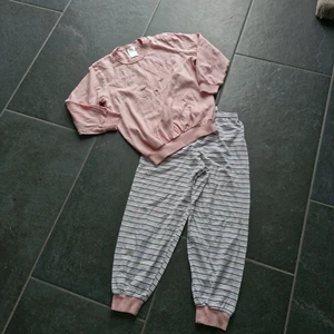 CALIDA Nachthemd Schlafkleid Pyjama Schlafanzug rosa/bunt Gr. 104 110 - Bild 1 von 5
