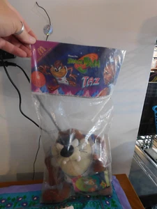 VTG 1996 Looney Tunes SPACE JAM Basketball TAZ 8” Tasmanian Devil Plush Stuffed - Picture 1 of 7