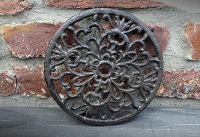 Sottovaso in ghisa rotondo 17 cm sottovaso decorazione da tavolo sottovaso da... - Immagine 1 di 3