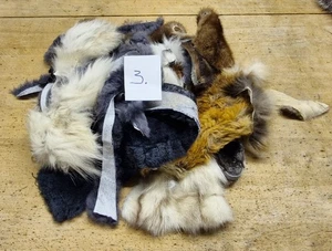 Diverse Fellreste zum basteln - Bild 1 von 1