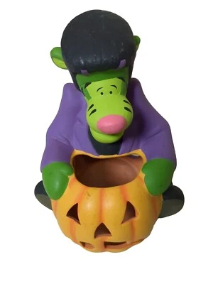 Candelabro de cerámica vintage Tigger Frankenstein Winnie The Pooh Halloween  Foto 1 de 4