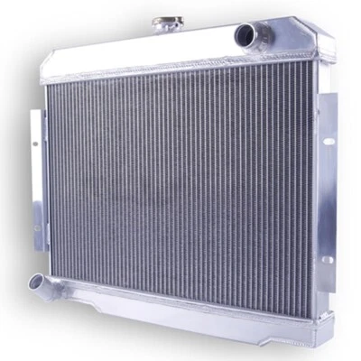 Radiador de aluminio de 3 filas para Jeep CJ5 CJ6 CJ7 Scrambler 1972-1986 3,8 L 4,2 L 5,0 L Foto 1 de 4