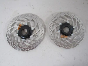 Shimano Sm-Rt30-S 160Mm Set Of Rotors Centerloc W/Lockrings New Takeoff - Picture 1 of 5