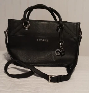 G By Guess Women's Black Faux Leather Crocodile Print Bag Purse Crossbody - Picture 1 of 7