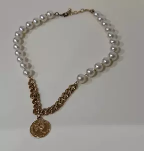 De colección. COLLAR IMITACIÓN PERLAS Y TONO DORADO SIN MARCA Mujer Joyería - Imagen 1 de 6