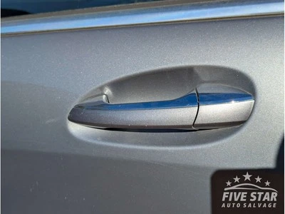 Mercedes-Benz S-Class Front Door Exterior Handle Left 2012 Saloon 792 Silver - Image 1 of 3