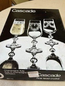 Vintage Cascade Bohemian Fine Lead Crystal Champagne Flutes 6 Knob Stem Etched - Picture 1 of 3
