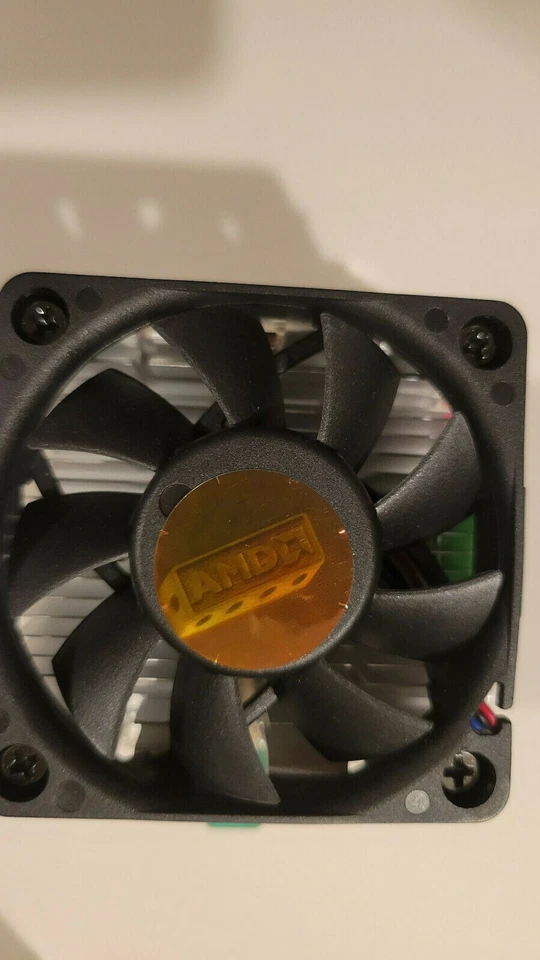 AMD CPU Cooling Fan Heatsink 3PIN Socket A 462 - Image 1 of 4