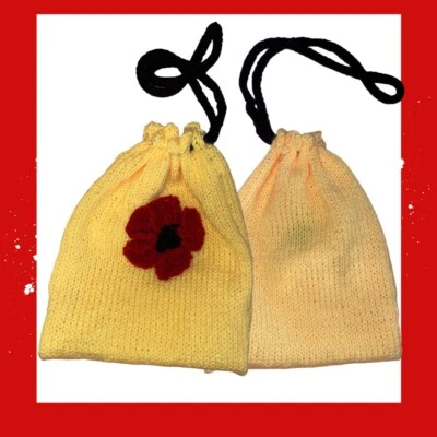 Poppy Wash Bag Easy knitting  pattern  - Image 1 of 2