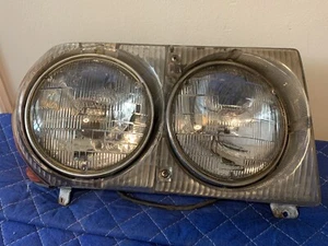 72-85 Mercedes Bosch R107 Right Halogen Headlight Assembly 1305523034 1305233056 - Picture 1 of 12