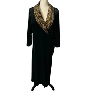 Amanda Stewart Robe Medium 90s Black Velvet Wrap Duster Cheetah Collar Mob Wife - Picture 1 of 14