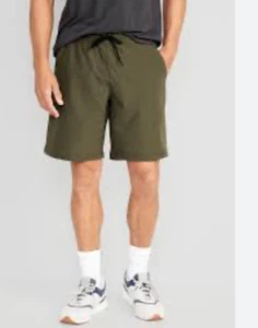 NWT Old Navy  Stretchtech 9” Inseam 4 Way Stretch Shorts M Dark Olive 4 Pockets - Picture 1 of 6