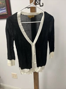 Love By Design Black With White Trim 3/4 Sleeve Size Small  - Picture 1 of 6