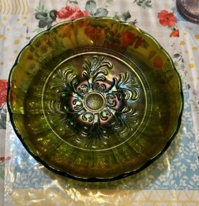 Millersburg Green Carnival Glass Mayan Bowl 8” Beautiful - Picture 1 of 24