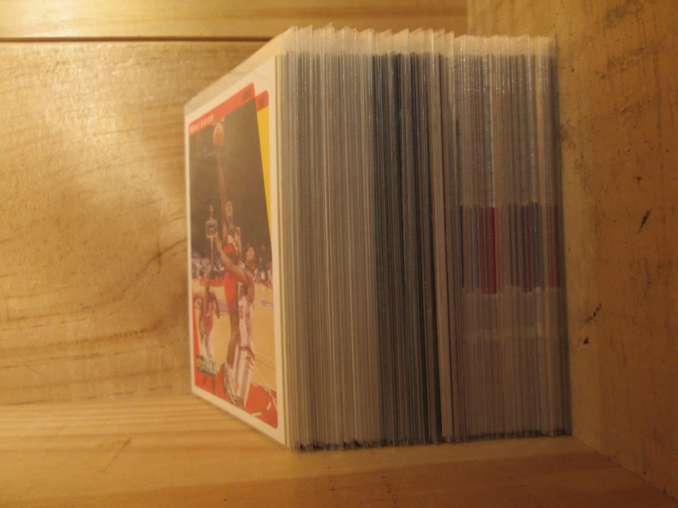 1997-98 Collector's Choice Base & Insert Singles $0.99-$4.00 Each - Image 1 of 1